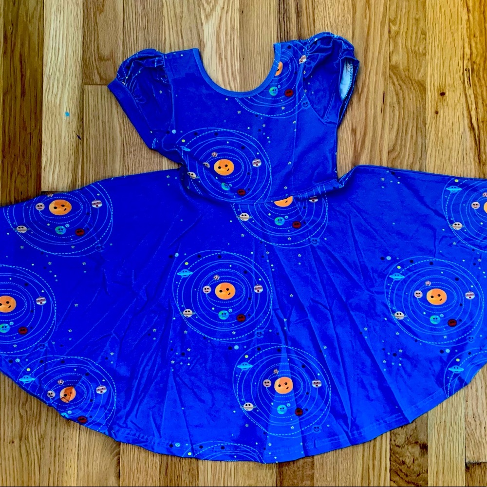 SLD solar System dress